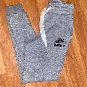 Nike Air joggers 🖤